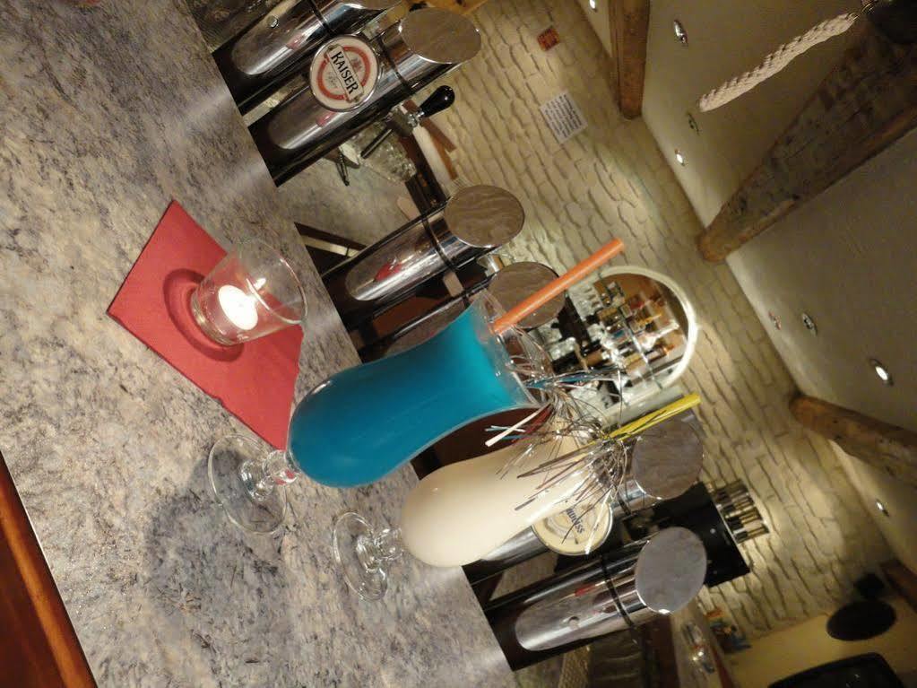 Hotel Restaurant Kroell 왕글 외부 사진